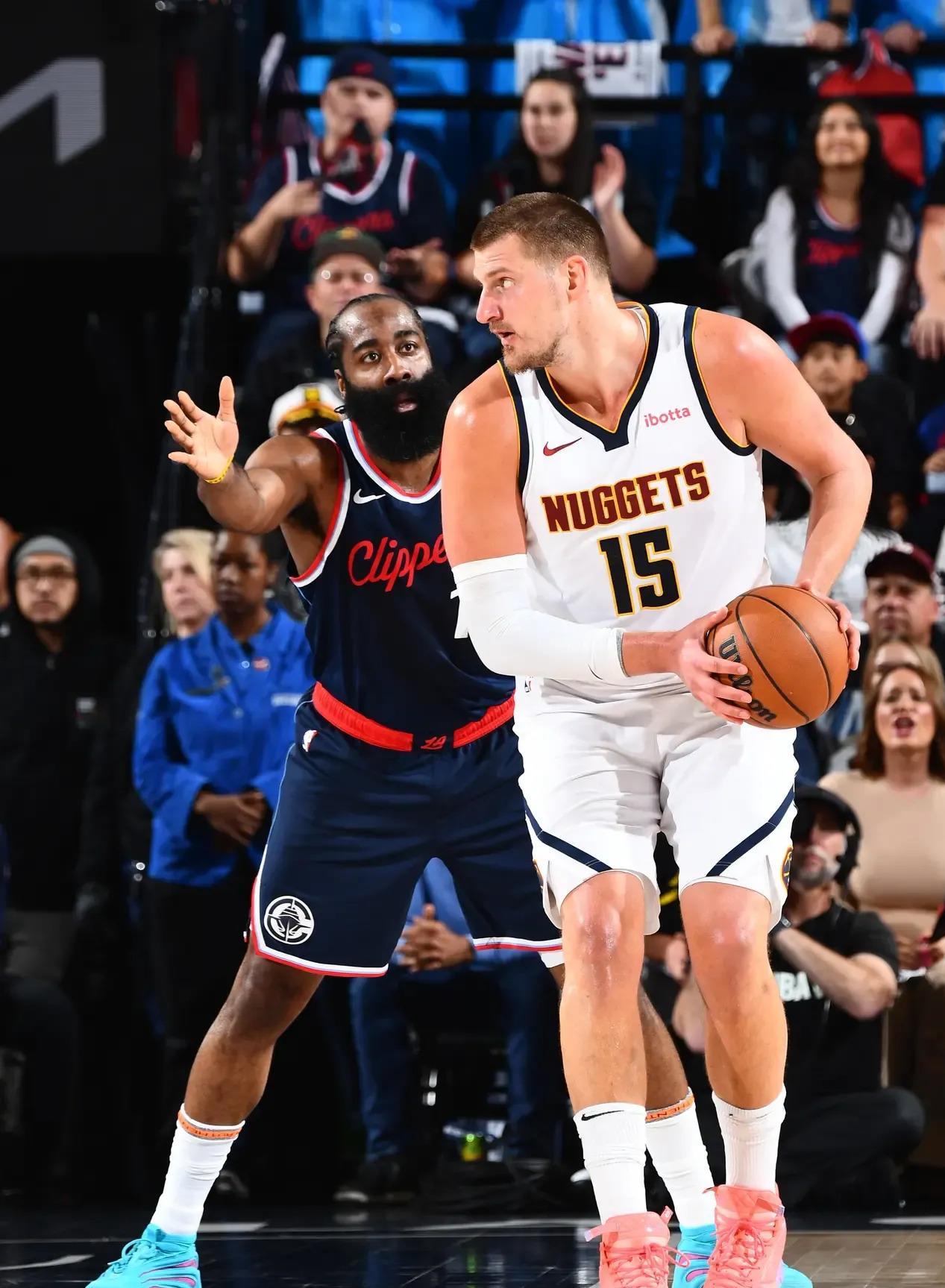 关键时刻里昂备战NBA季后赛,主帅复盘细节曝光,气氛紧张,阵容厚度经受考验 -开云在线登录