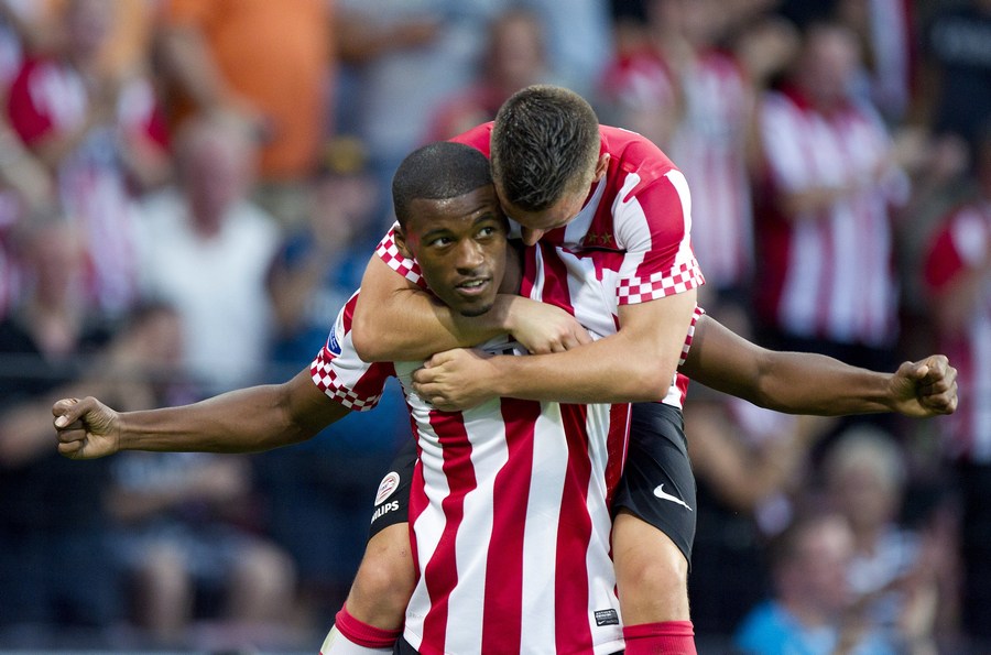 赛地聚焦——荷甲今晨热度飙升;上海久事伤情更新;引发热议;球探报告显示潜力(上海久事2425第11轮最新消息)-开云全站