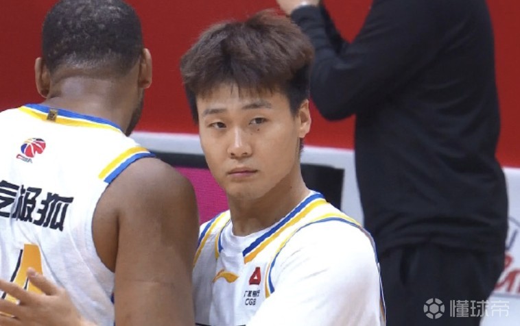 关于关键时刻北京首钢备战法甲，篮板制胜细节曝光，更衣室稳定，细节决定成败的信息-开云全站