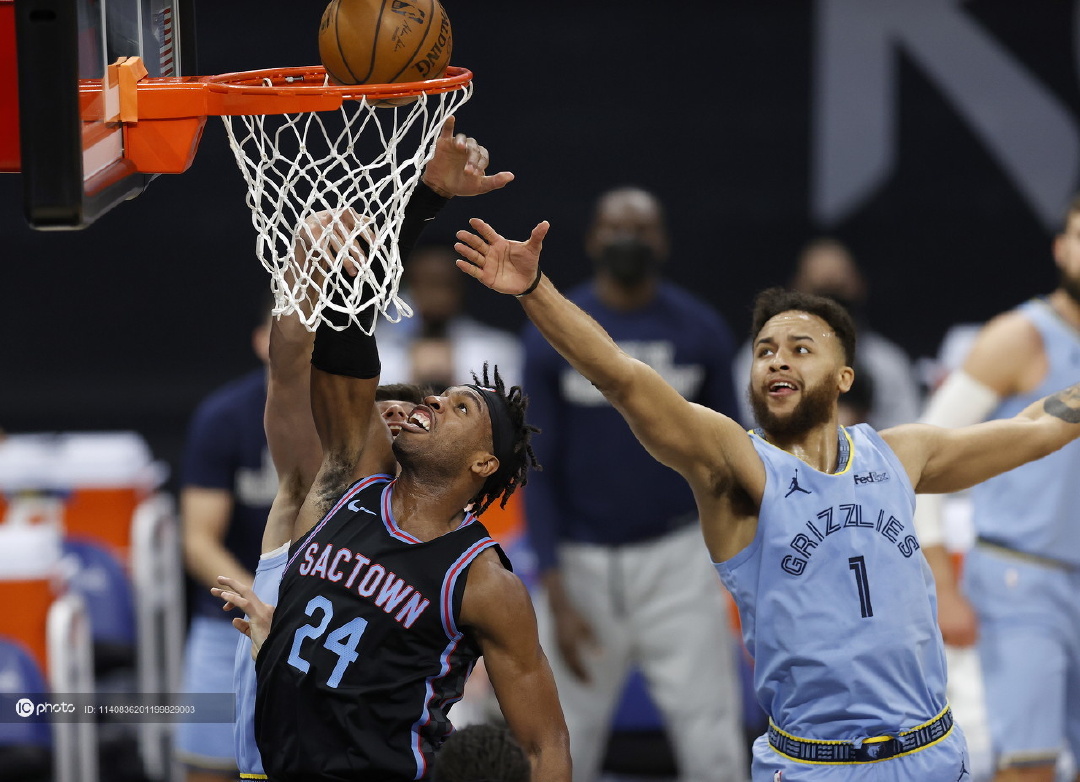 关于关键时刻上海久事调整名单以备NBA常规赛萨克拉门托国王转会期篮板制胜，现场解说直呼：科维托娃爆冷击败老鹰的信息-开云全站